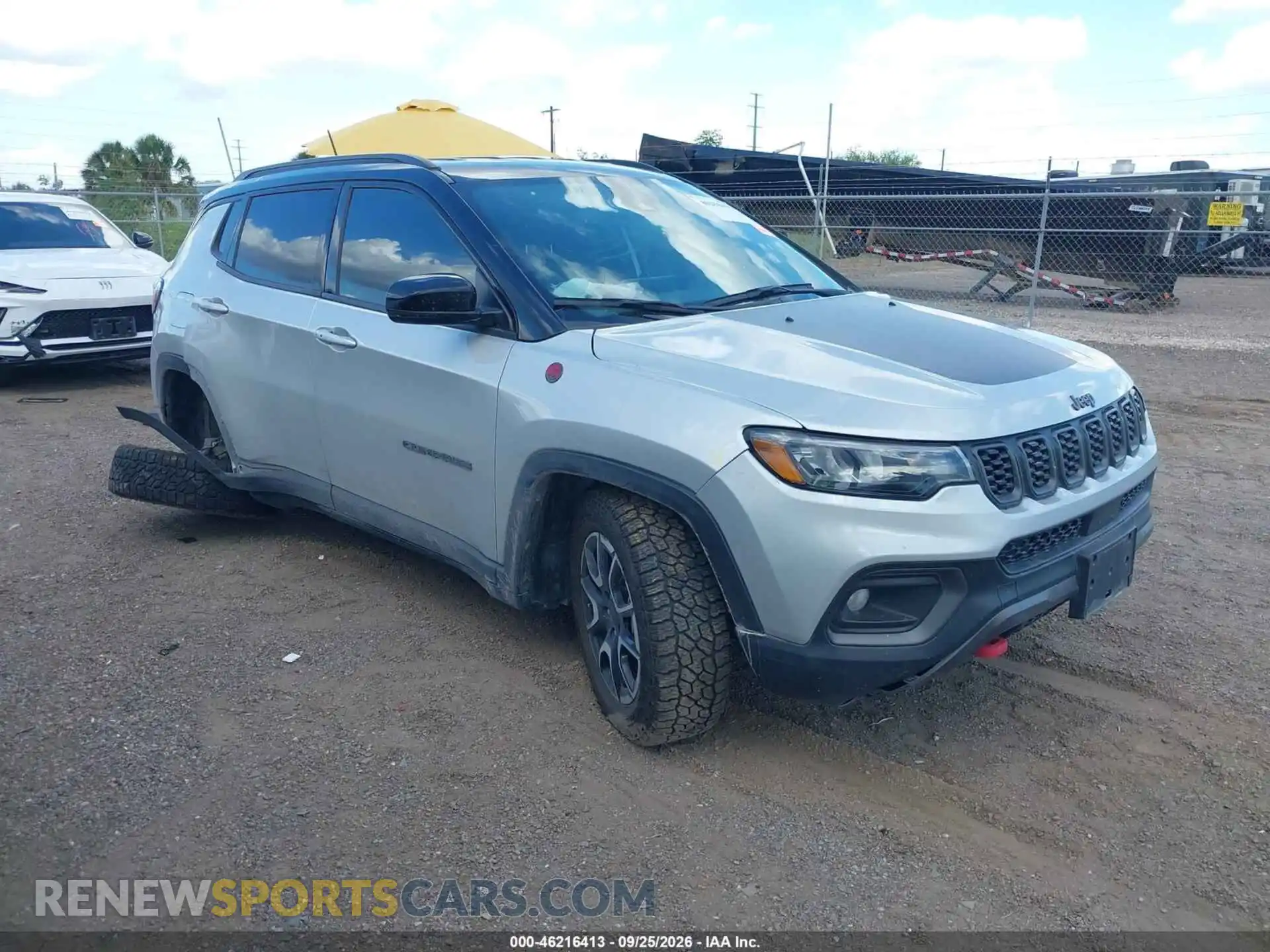 1 Photograph of a damaged car 3C4NJDDN1RT145130 JEEP COMPASS 2024