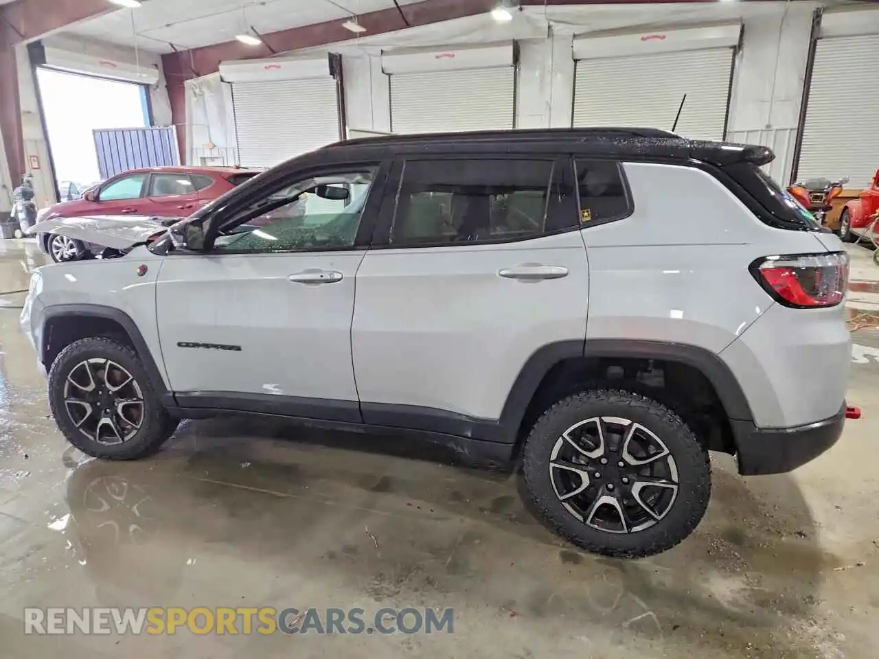 2 Photograph of a damaged car 3C4NJDDN3RT108354 JEEP COMPASS 2024