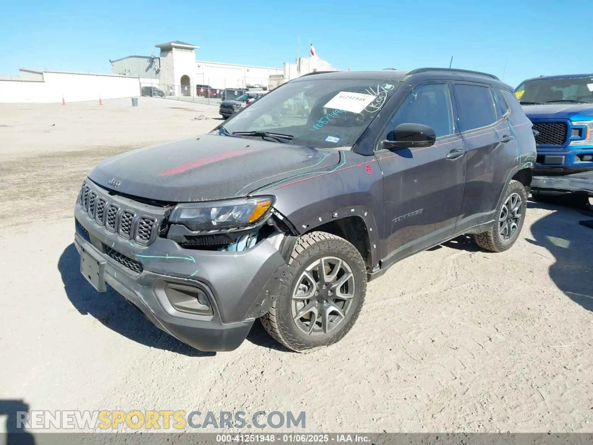 2 Photograph of a damaged car 3C4NJDDN4RT135384 JEEP COMPASS 2024