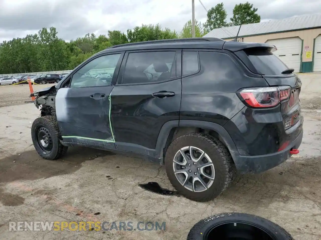 2 Photograph of a damaged car 3C4NJDDN5RT137497 JEEP COMPASS 2024