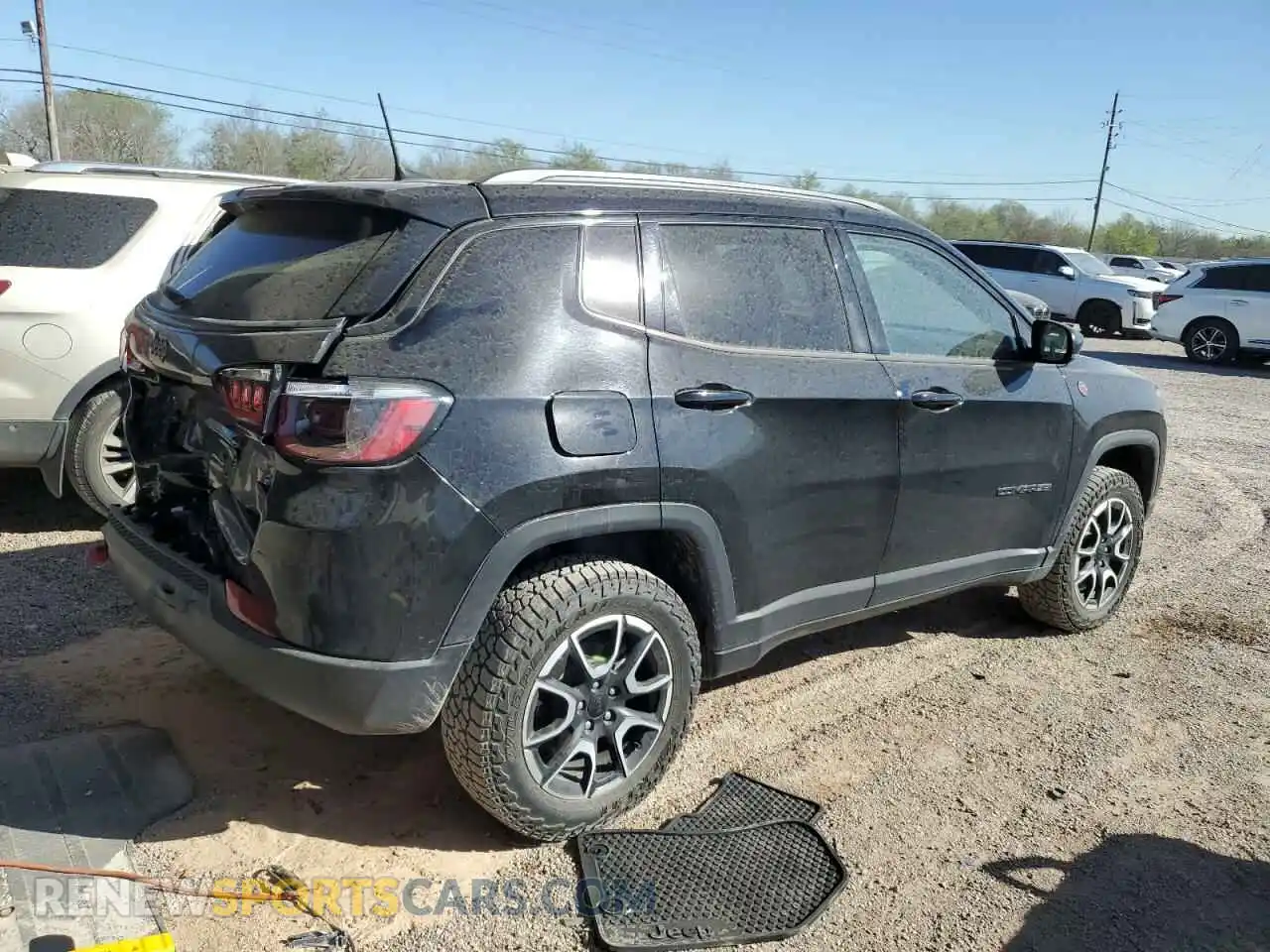 3 Photograph of a damaged car 3C4NJDDN6RT137508 JEEP COMPASS 2024