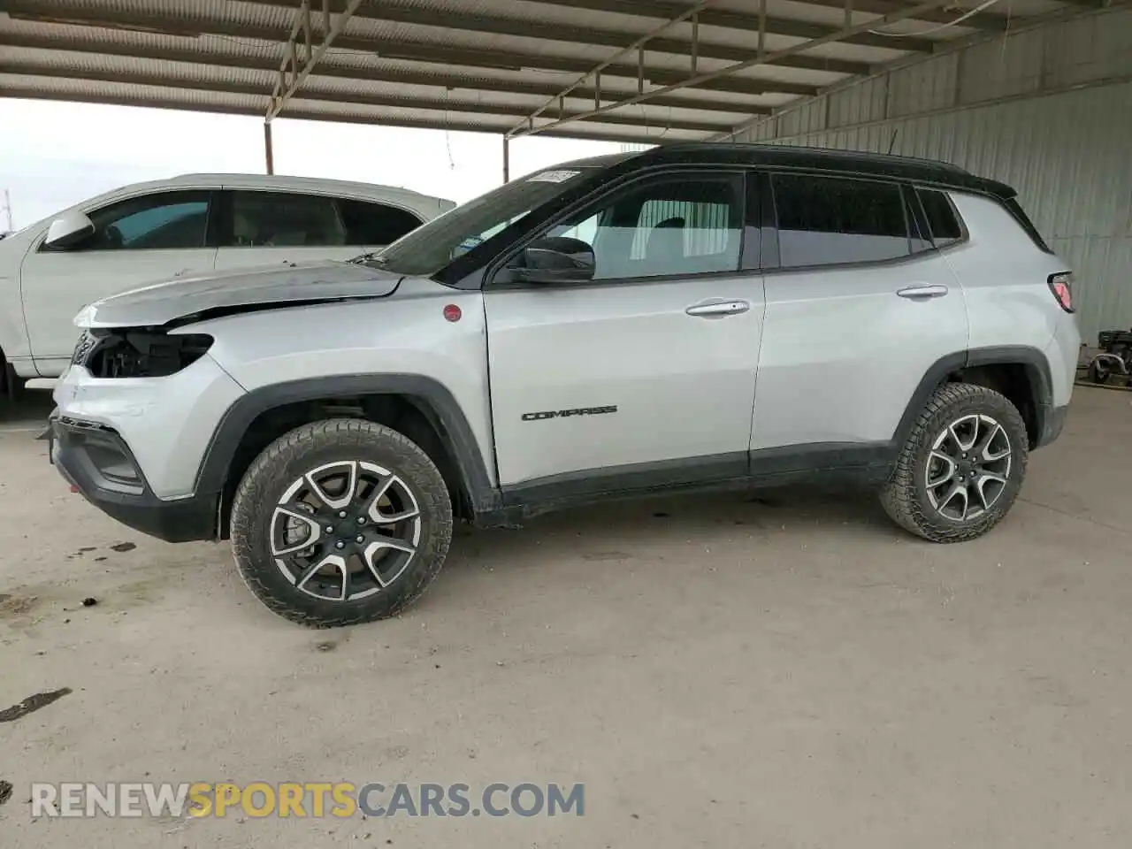 1 Photograph of a damaged car 3C4NJDDN6RT148833 JEEP COMPASS 2024