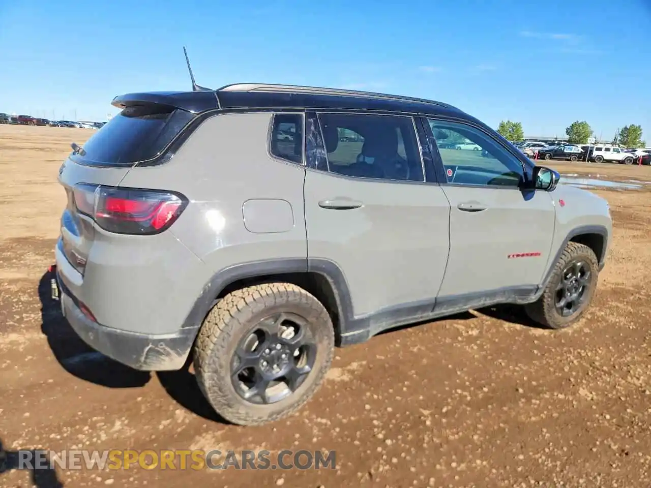 3 Фотография поврежденного автомобиля 3C4NJDDN6RT589684 JEEP COMPASS 2024