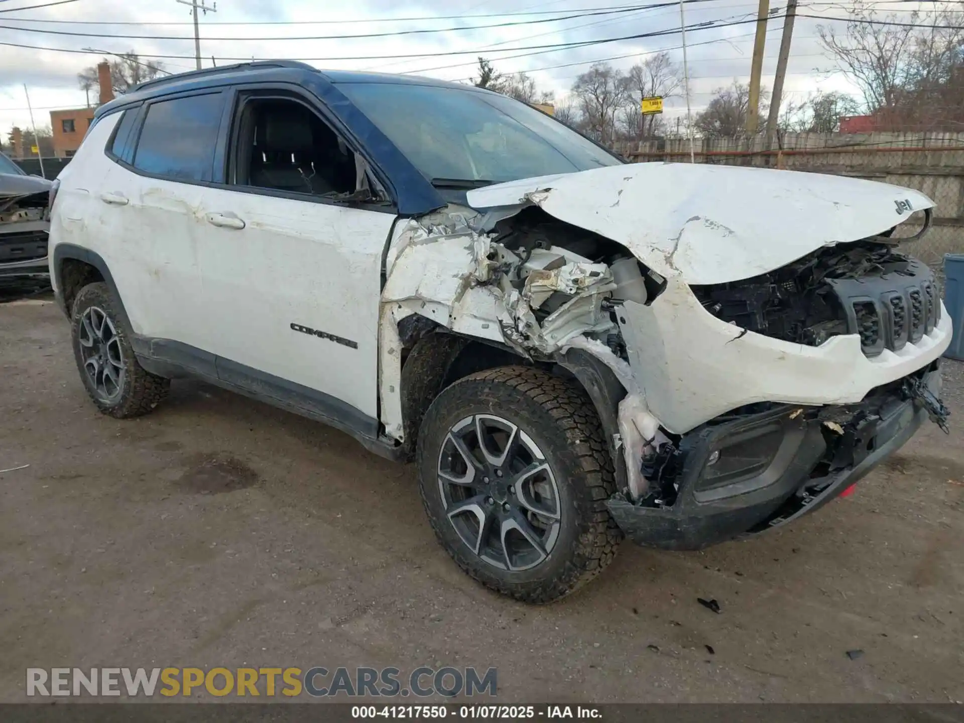 1 Photograph of a damaged car 3C4NJDDN7RT131393 JEEP COMPASS 2024