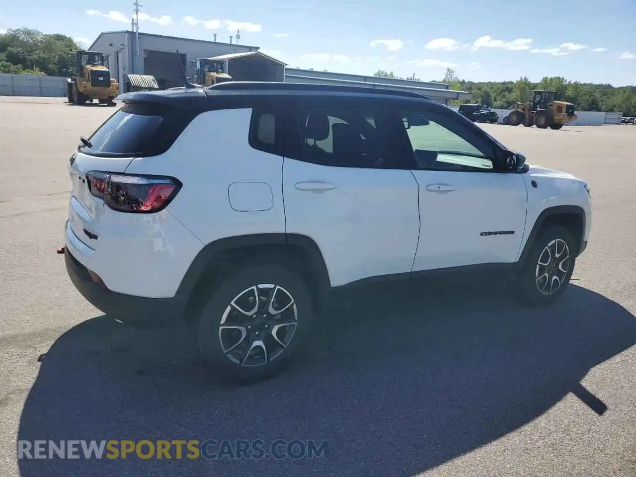 3 Photograph of a damaged car 3C4NJDDN8RT144704 JEEP COMPASS 2024