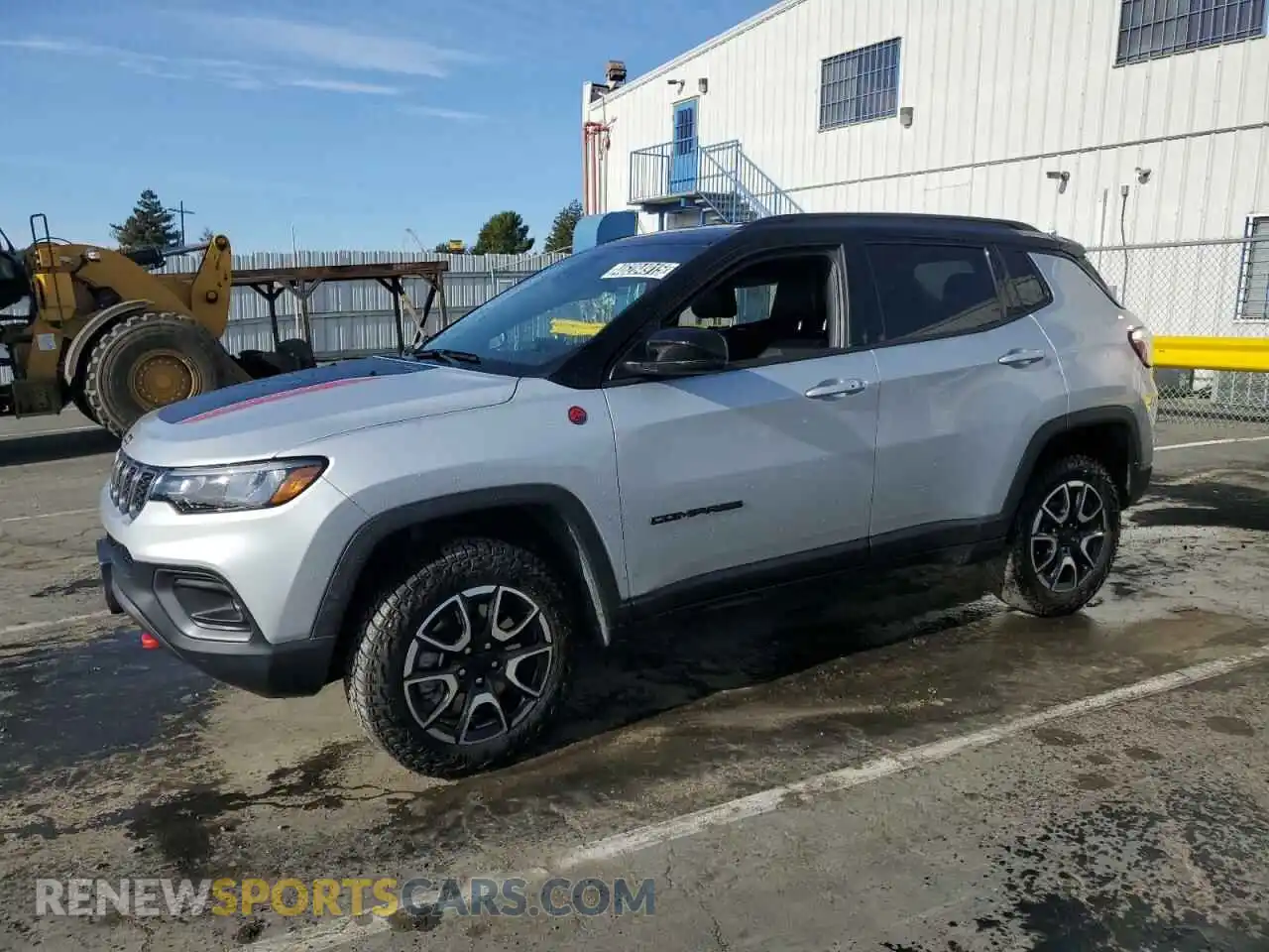 1 Photograph of a damaged car 3C4NJDDN9RT144954 JEEP COMPASS 2024