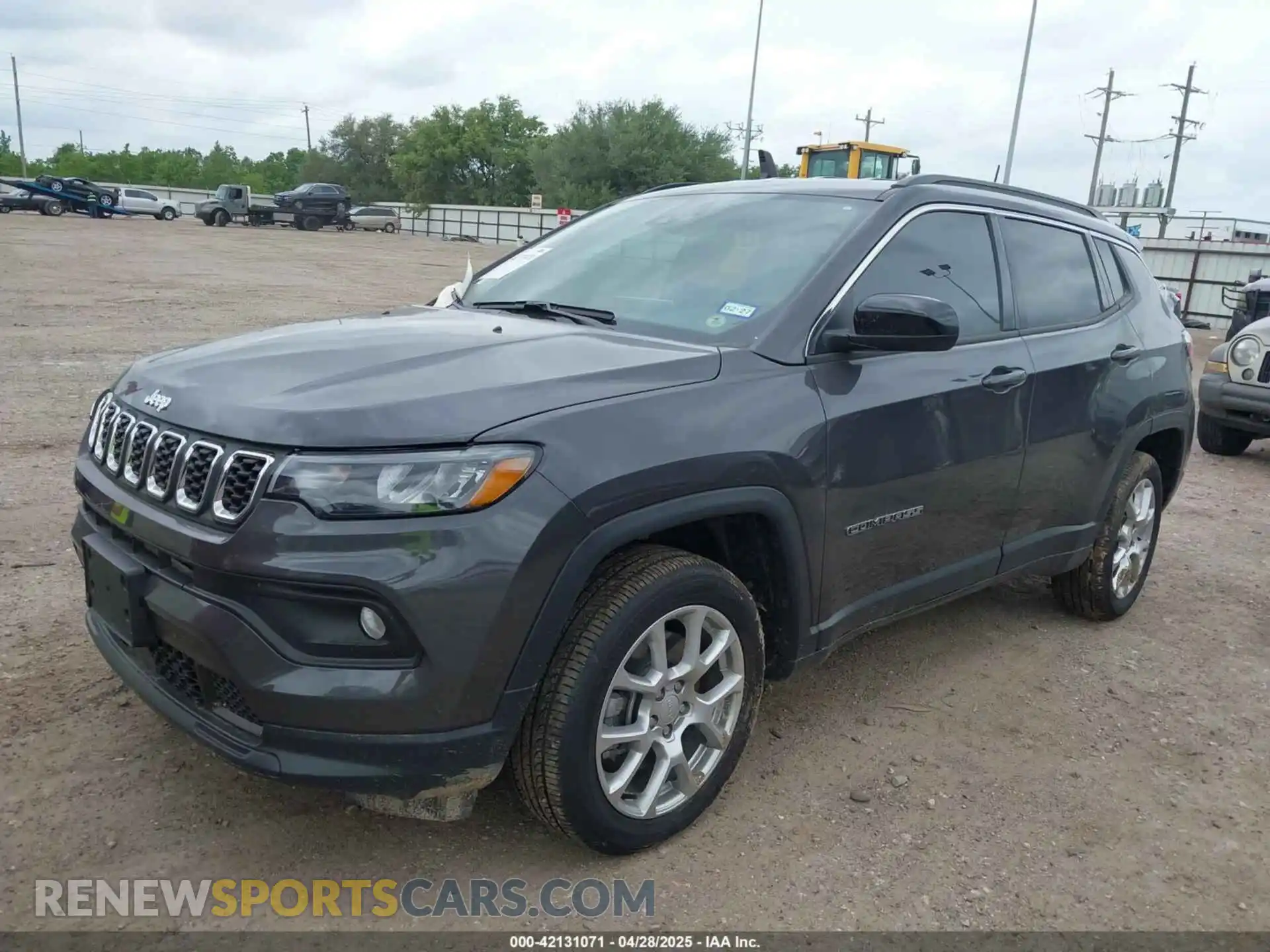 2 Photograph of a damaged car 3C4NJDFN0RT164250 JEEP COMPASS 2024