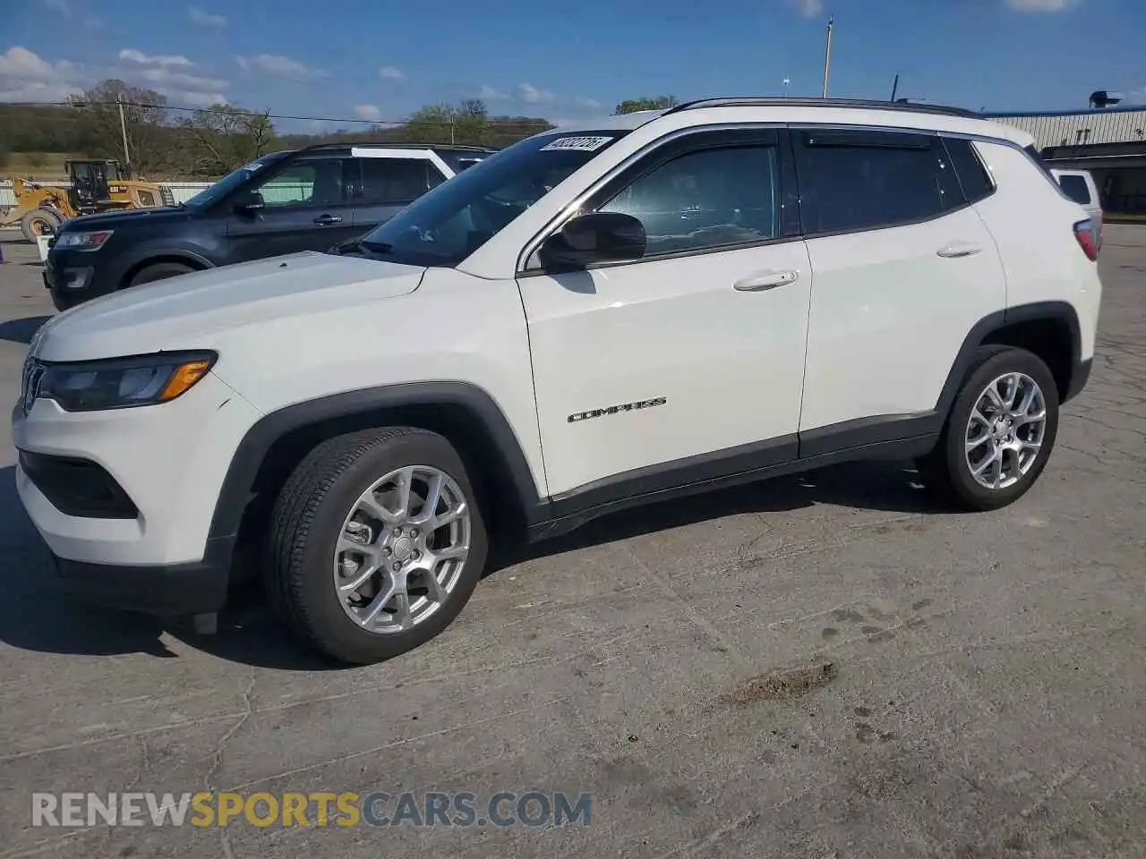 1 Photograph of a damaged car 3C4NJDFN3RT126608 JEEP COMPASS 2024
