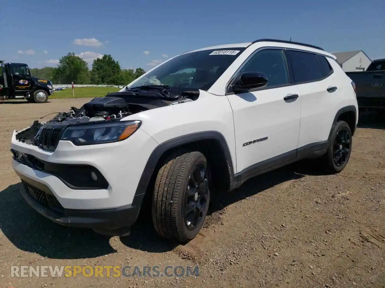 1 Photograph of a damaged car 3C4NJDFN5RT579970 JEEP COMPASS 2024