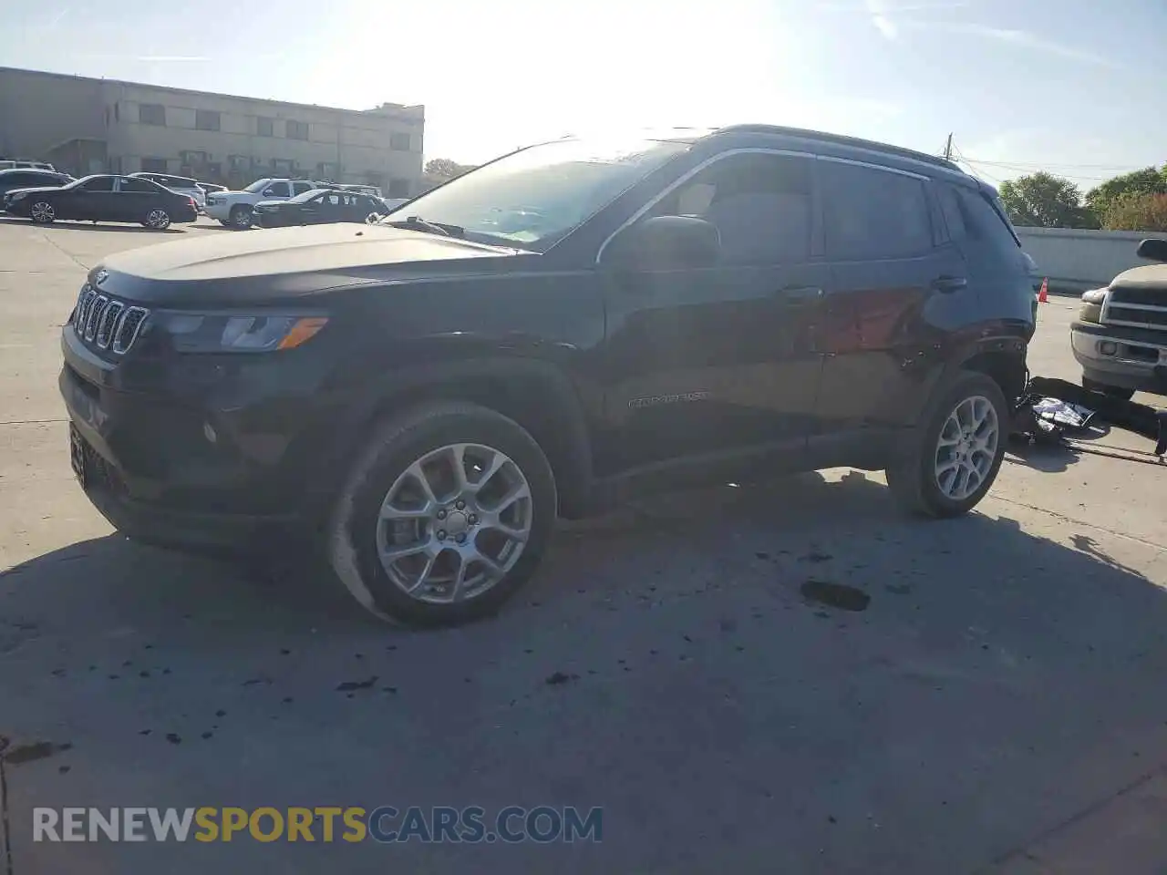 1 Фотография поврежденного автомобиля 3C4NJDFN5RT581878 JEEP COMPASS 2024