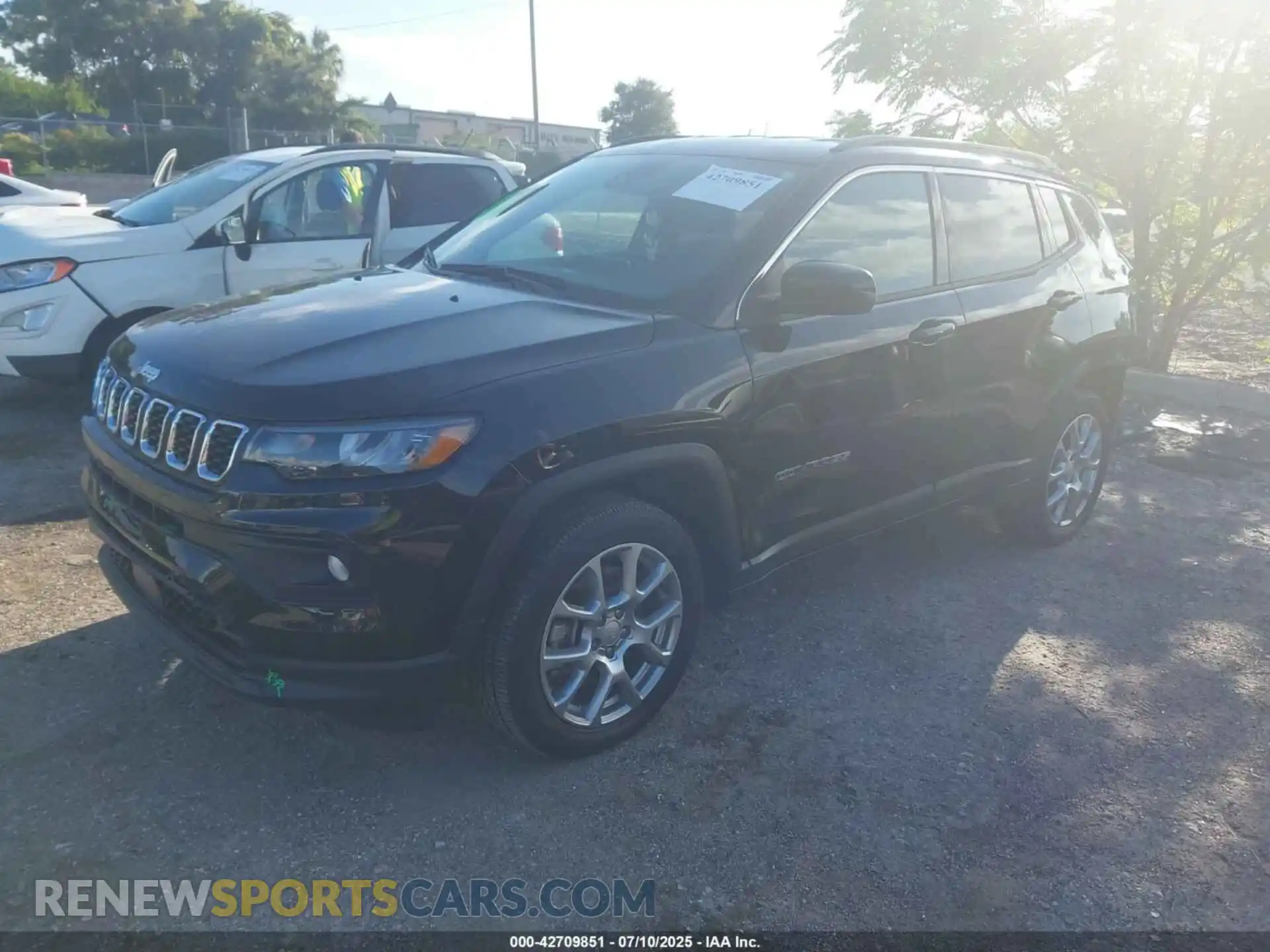 2 Photograph of a damaged car 3C4NJDFN6RT105235 JEEP COMPASS 2024