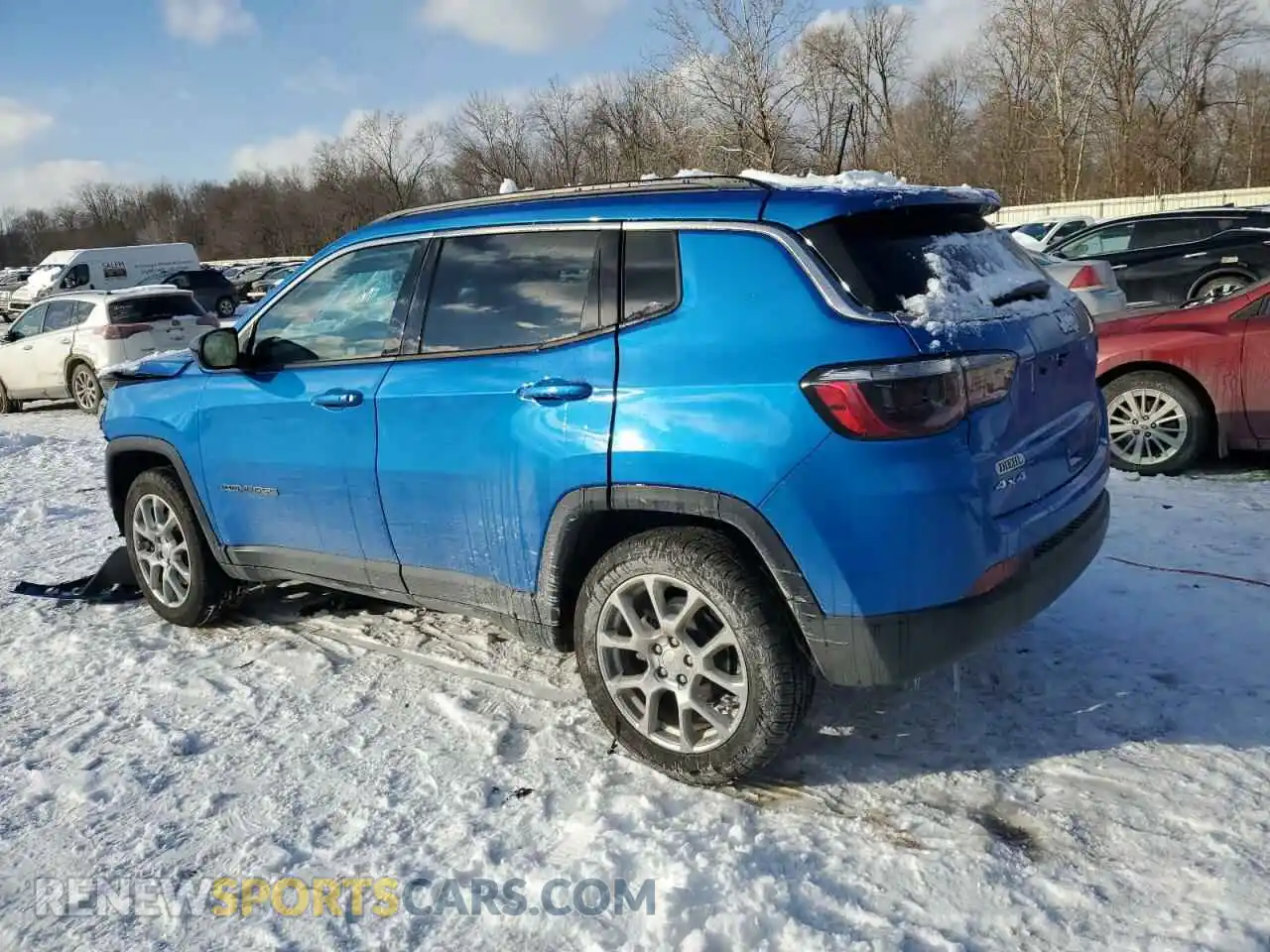 2 Photograph of a damaged car 3C4NJDFN6RT122276 JEEP COMPASS 2024