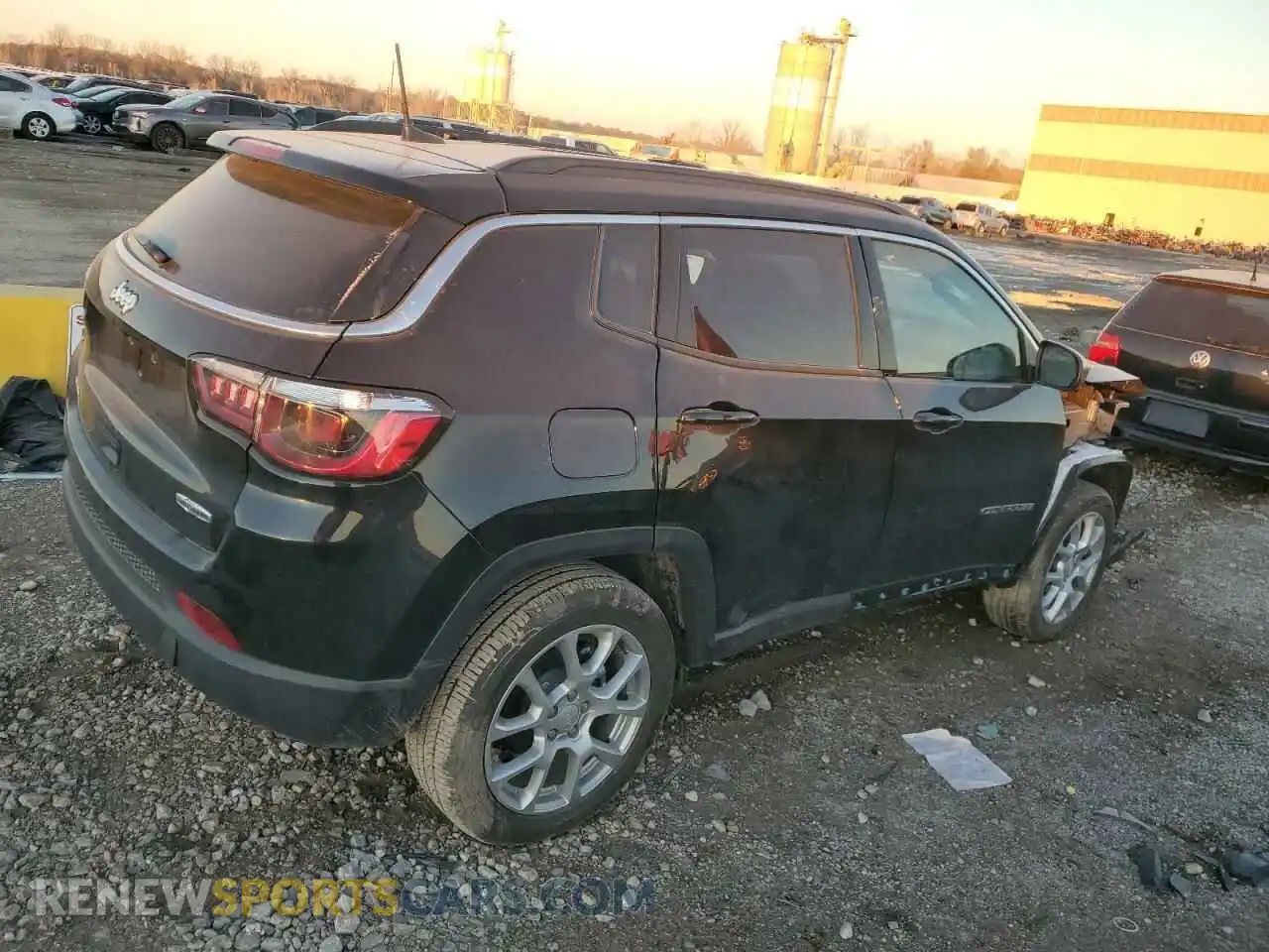 3 Photograph of a damaged car 3C4NJDFN6RT175429 JEEP COMPASS 2024