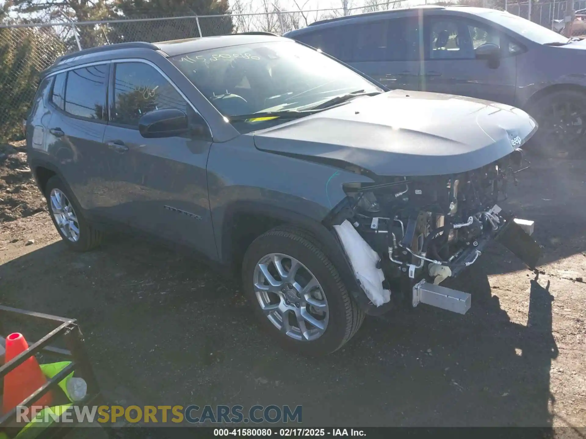1 Photograph of a damaged car 3C4NJDFN7RT577170 JEEP COMPASS 2024