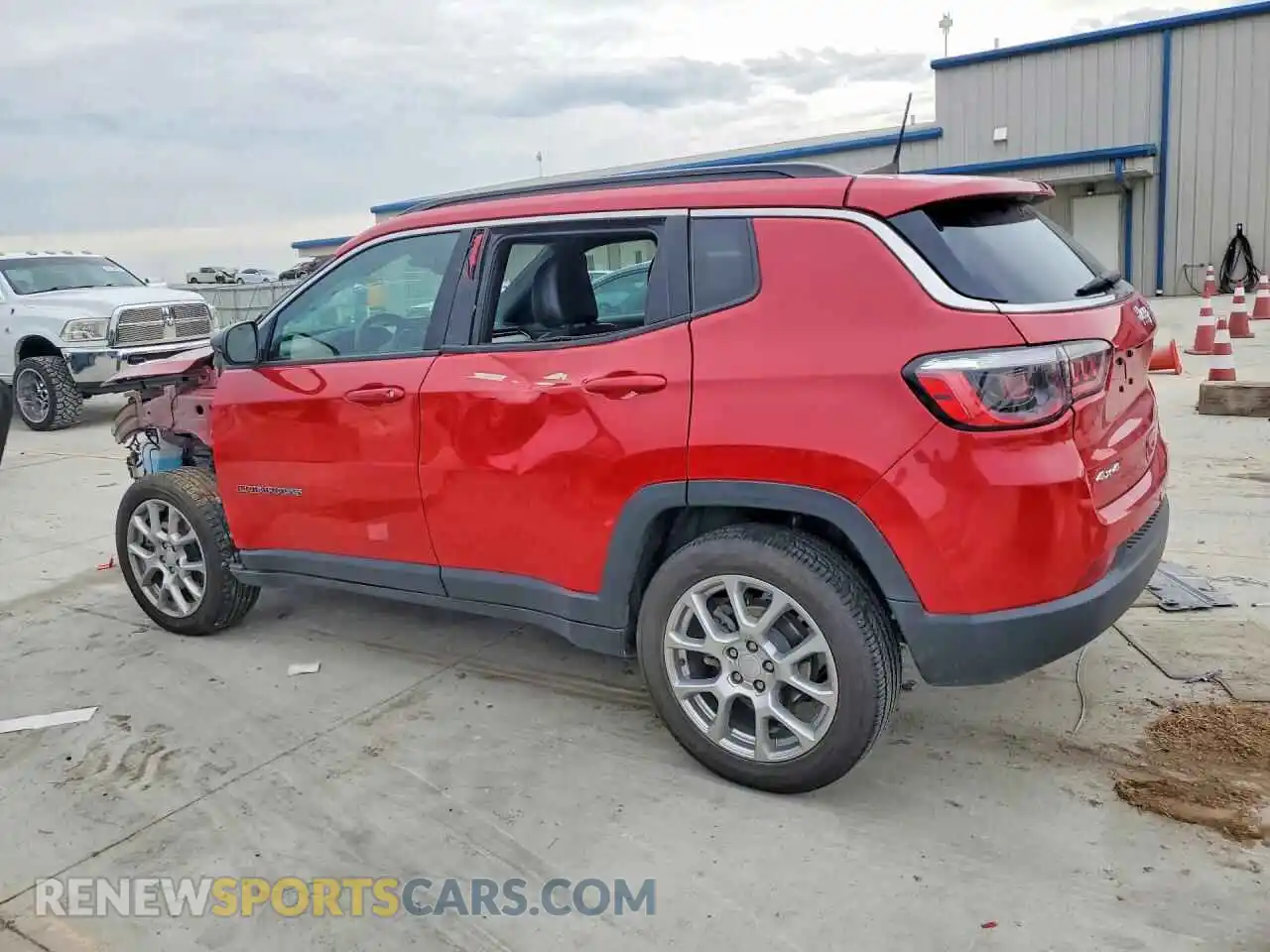 2 Photograph of a damaged car 3C4NJDFN7RT591165 JEEP COMPASS 2024