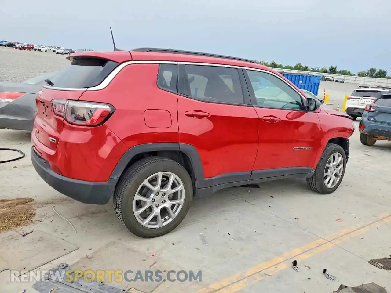 3 Photograph of a damaged car 3C4NJDFN7RT591165 JEEP COMPASS 2024