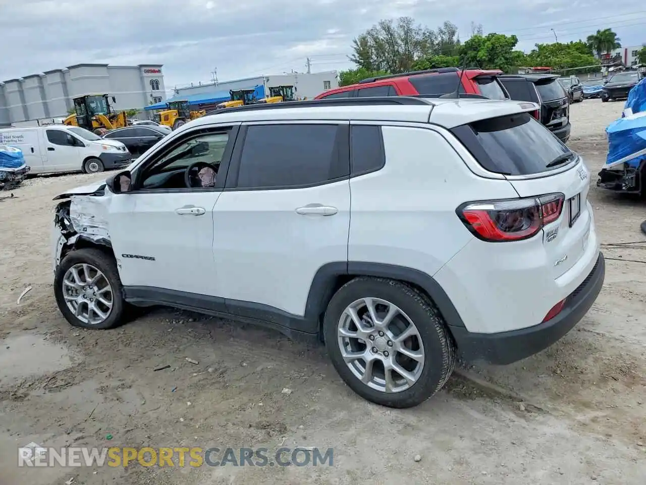 2 Photograph of a damaged car 3C4NJDFN9RT602442 JEEP COMPASS 2024