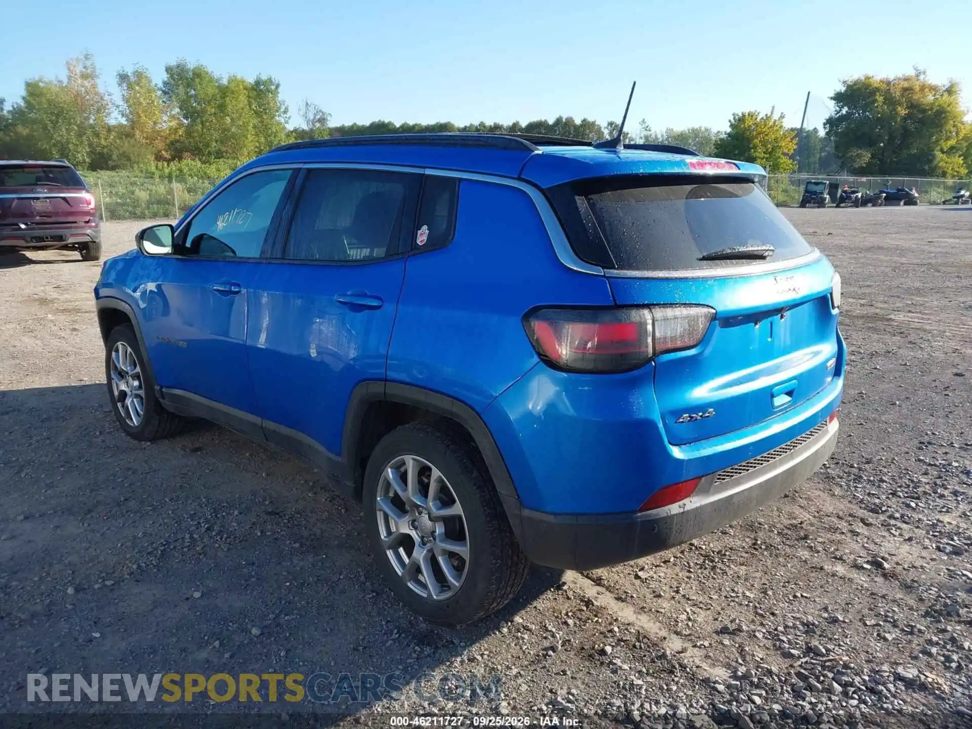 3 Photograph of a damaged car 3C4NJDFNXRT112009 JEEP COMPASS 2024