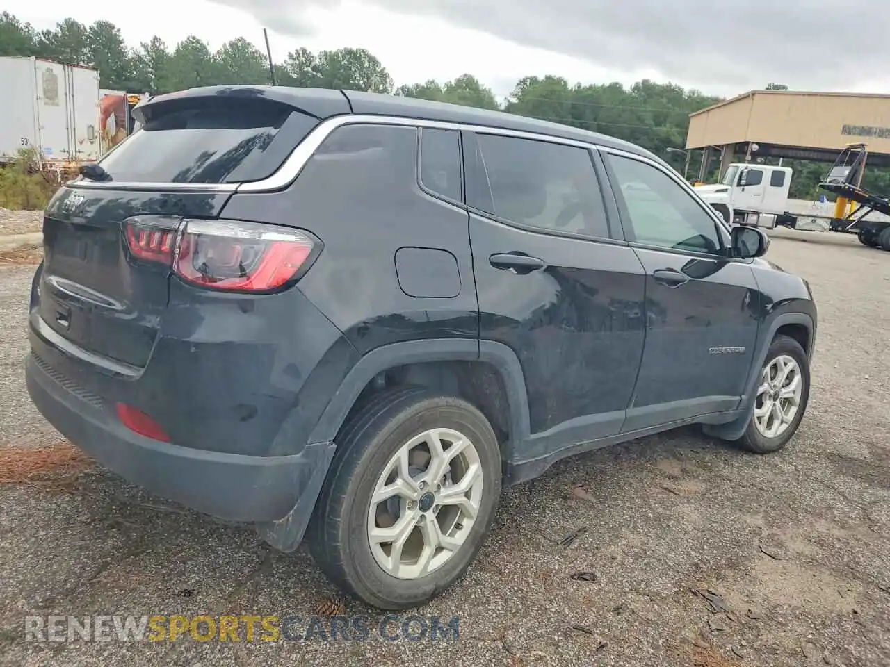 3 Photograph of a damaged car 3C4NJDAN2ST518069 JEEP COMPASS 2025