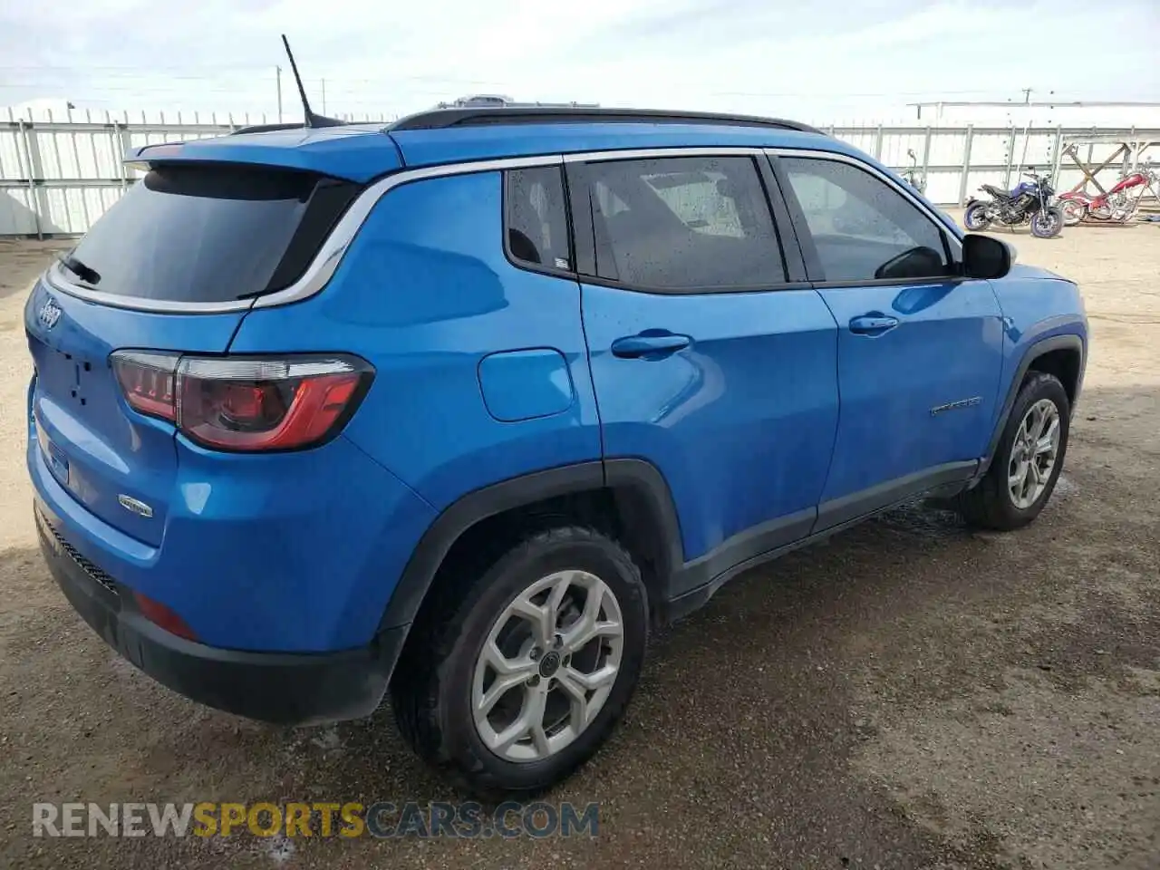 3 Photograph of a damaged car 3C4NJDBN1ST520703 JEEP COMPASS 2025