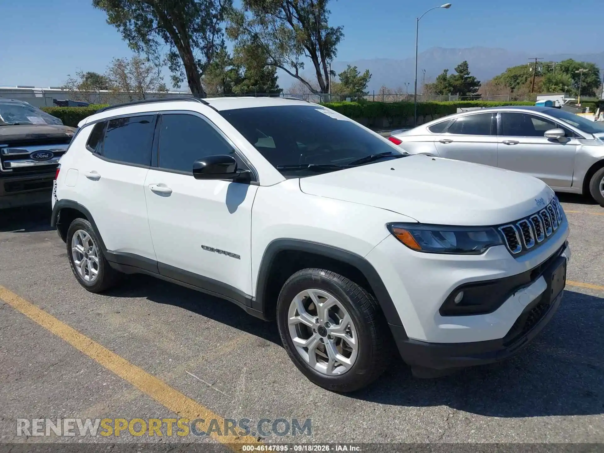 1 Photograph of a damaged car 3C4NJDBN1ST525853 JEEP COMPASS 2025
