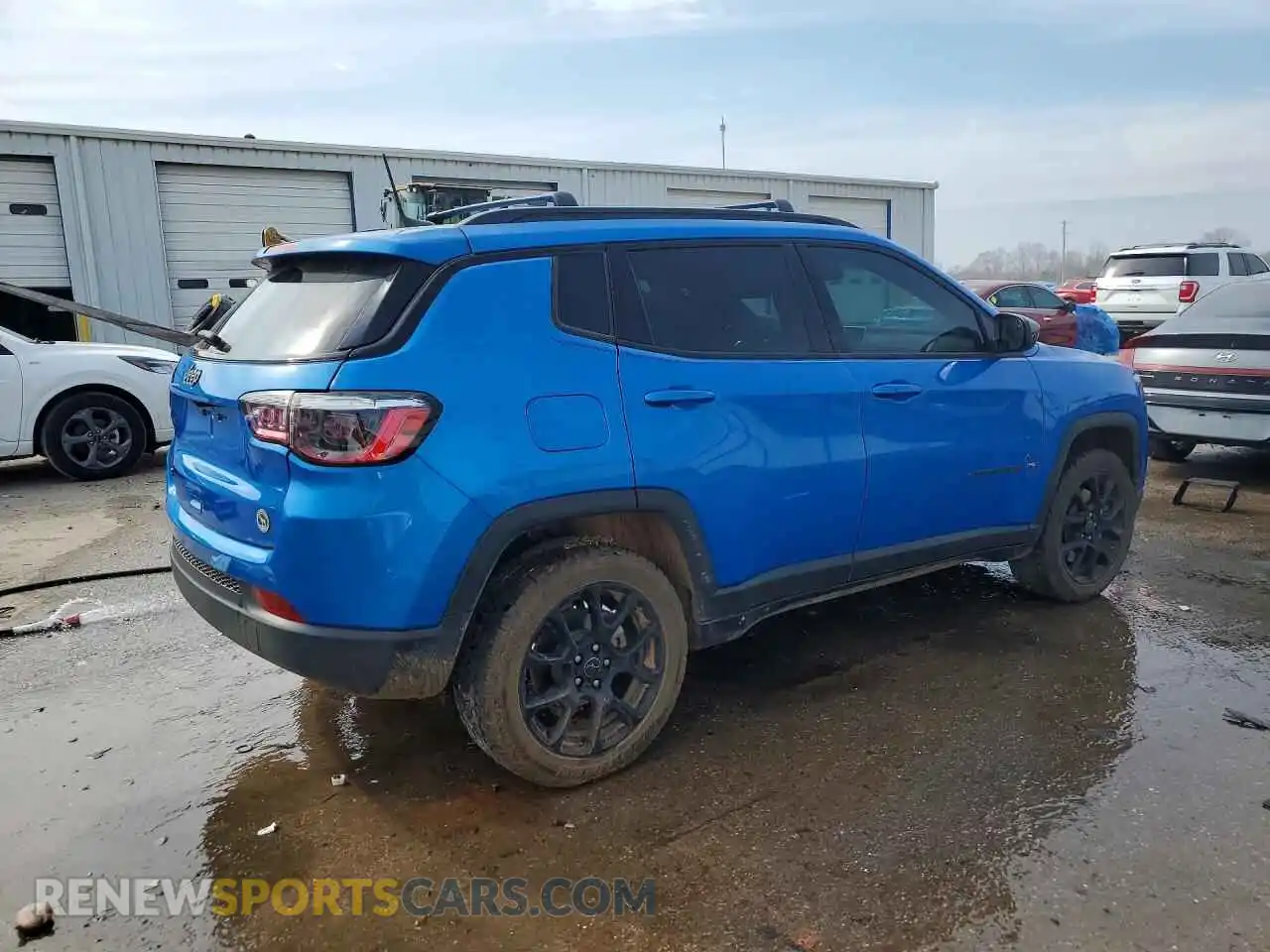 3 Photograph of a damaged car 3C4NJDBN1ST554219 JEEP COMPASS 2025
