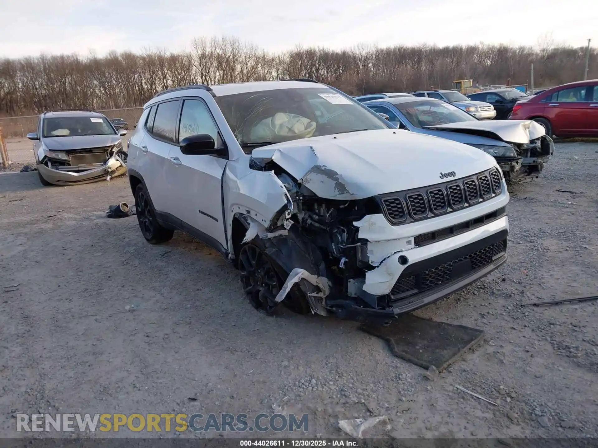1 Photograph of a damaged car 3C4NJDBN1ST555712 JEEP COMPASS 2025
