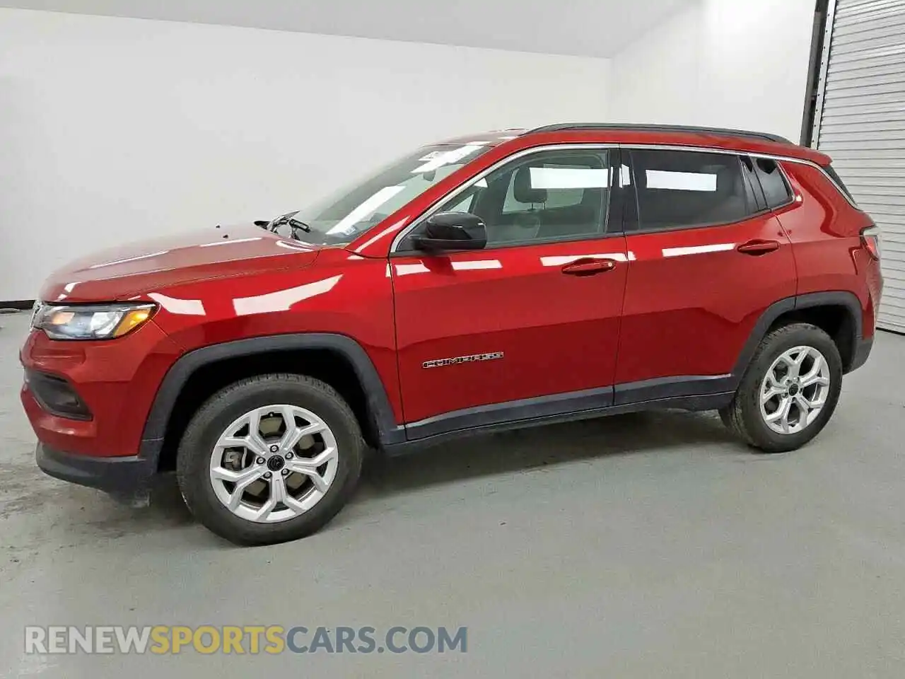 1 Photograph of a damaged car 3C4NJDBN2ST524971 JEEP COMPASS 2025