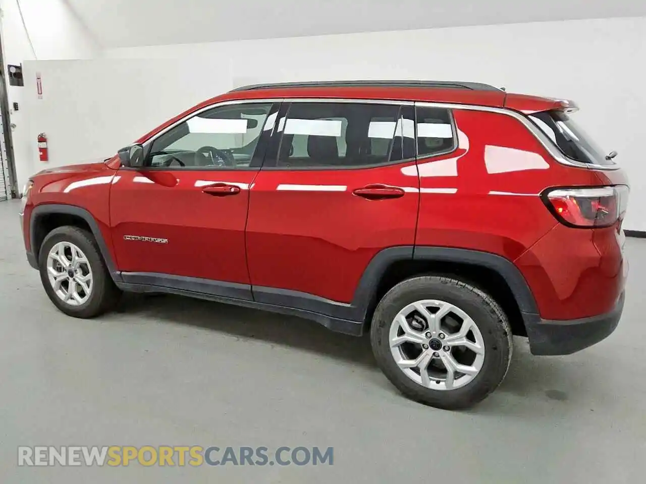 2 Photograph of a damaged car 3C4NJDBN2ST524971 JEEP COMPASS 2025