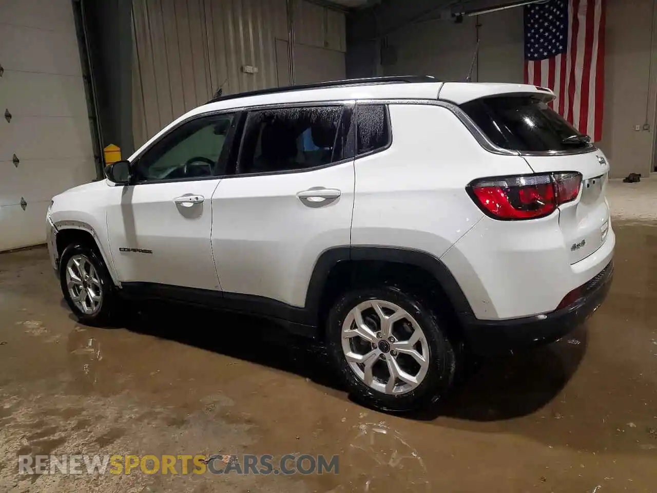 2 Photograph of a damaged car 3C4NJDBN3ST521934 JEEP COMPASS 2025