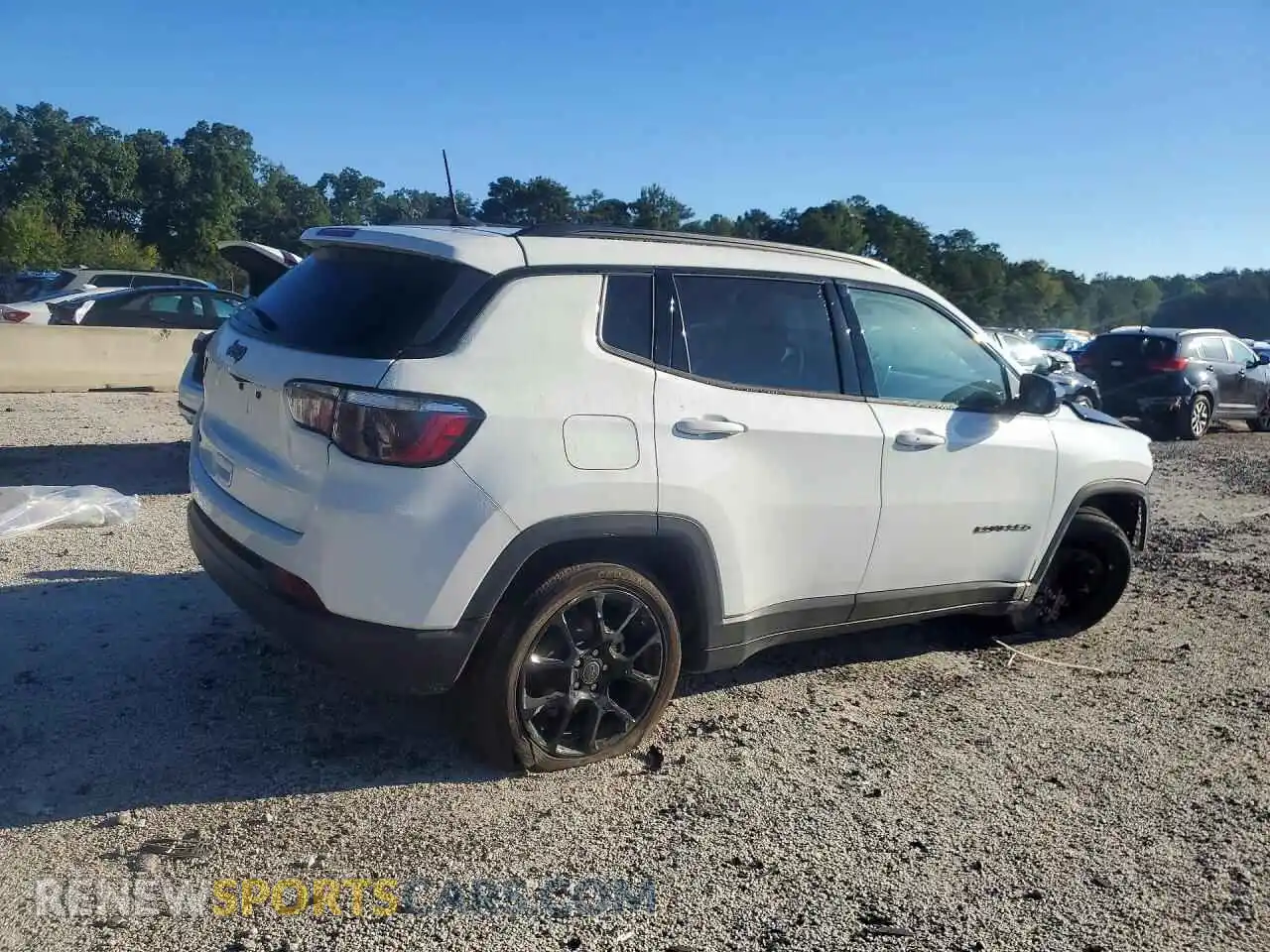3 fotografías del automóvil dañado 3C4NJDBN3ST529239 JEEP COMPASS 2025