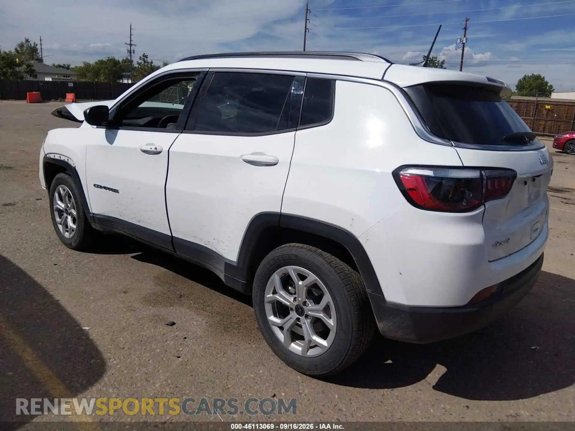 3 fotografías del automóvil dañado 3C4NJDBN3ST534862 JEEP COMPASS 2025