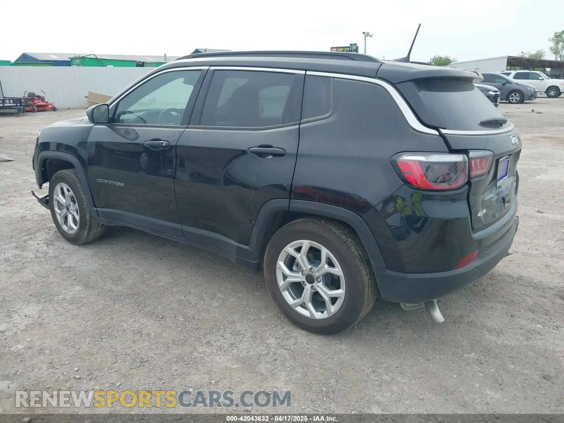 3 Photograph of a damaged car 3C4NJDBN3ST561740 JEEP COMPASS 2025