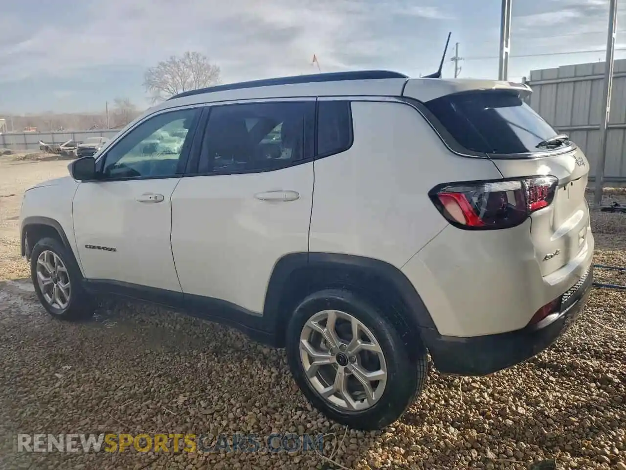2 Фотография поврежденного автомобиля 3C4NJDBN4ST521442 JEEP COMPASS 2025