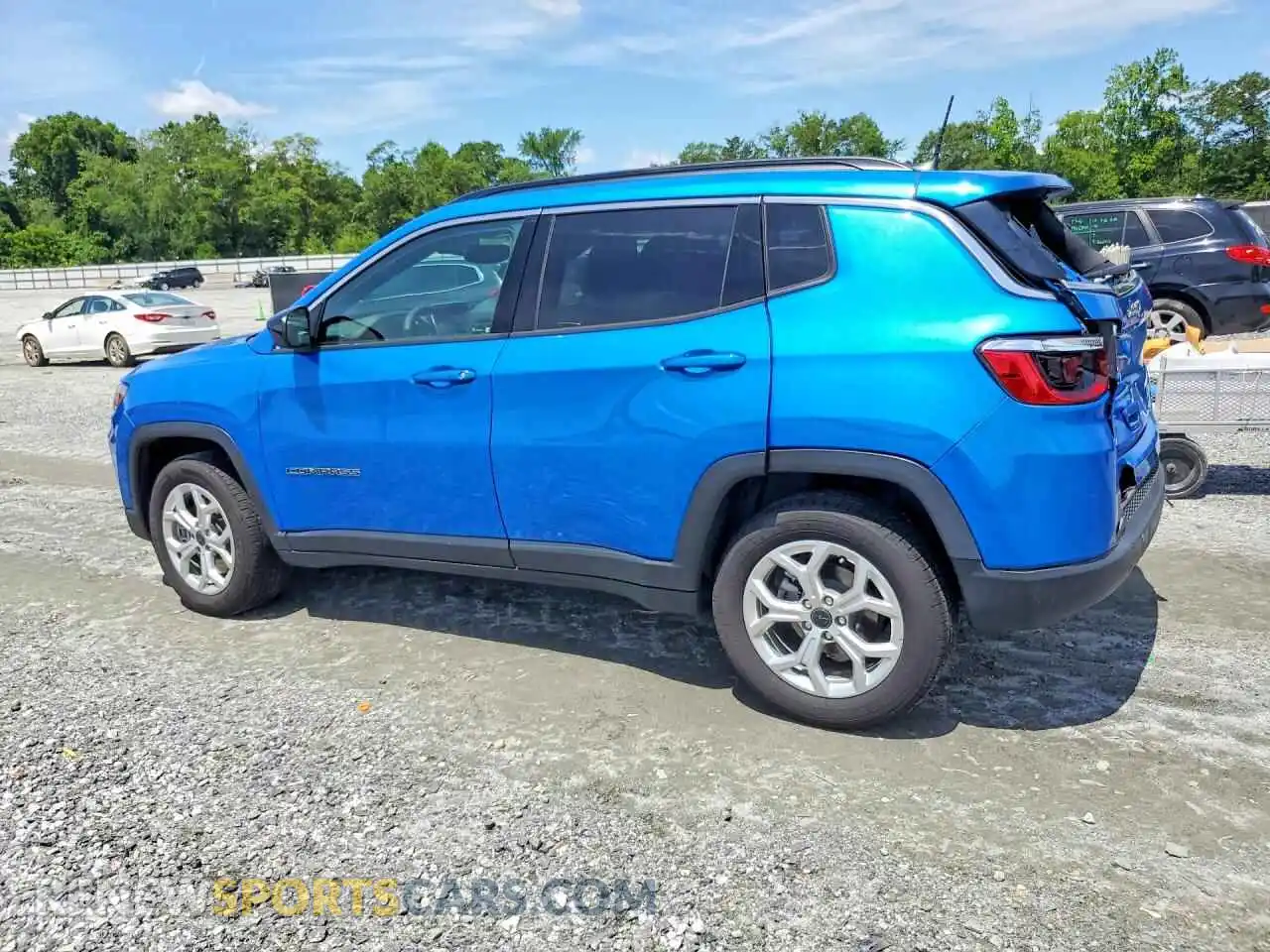 2 Photograph of a damaged car 3C4NJDBN4ST587733 JEEP COMPASS 2025