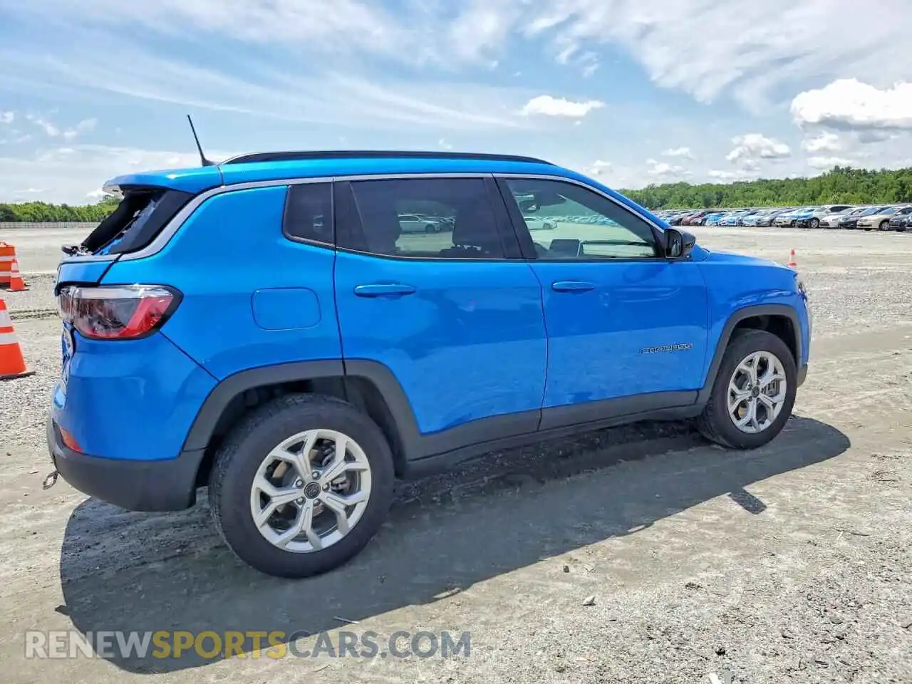 3 Photograph of a damaged car 3C4NJDBN4ST587733 JEEP COMPASS 2025