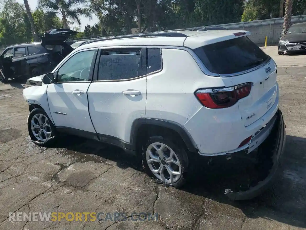 2 Photograph of a damaged car 3C4NJDBN5ST525855 JEEP COMPASS 2025