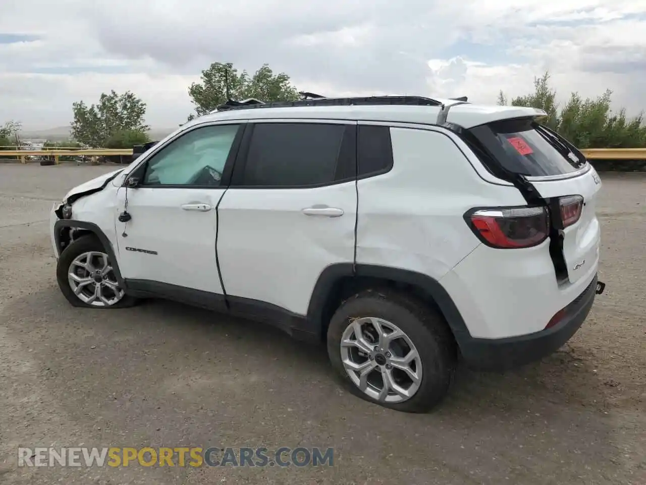 2 Photograph of a damaged car 3C4NJDBN5ST548701 JEEP COMPASS 2025