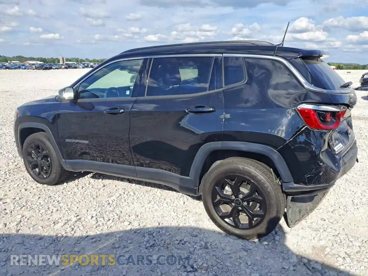 2 fotografías del automóvil dañado 3C4NJDBN6ST503623 JEEP COMPASS 2025