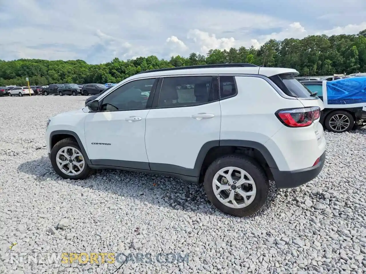 2 Photograph of a damaged car 3C4NJDBN6ST554443 JEEP COMPASS 2025