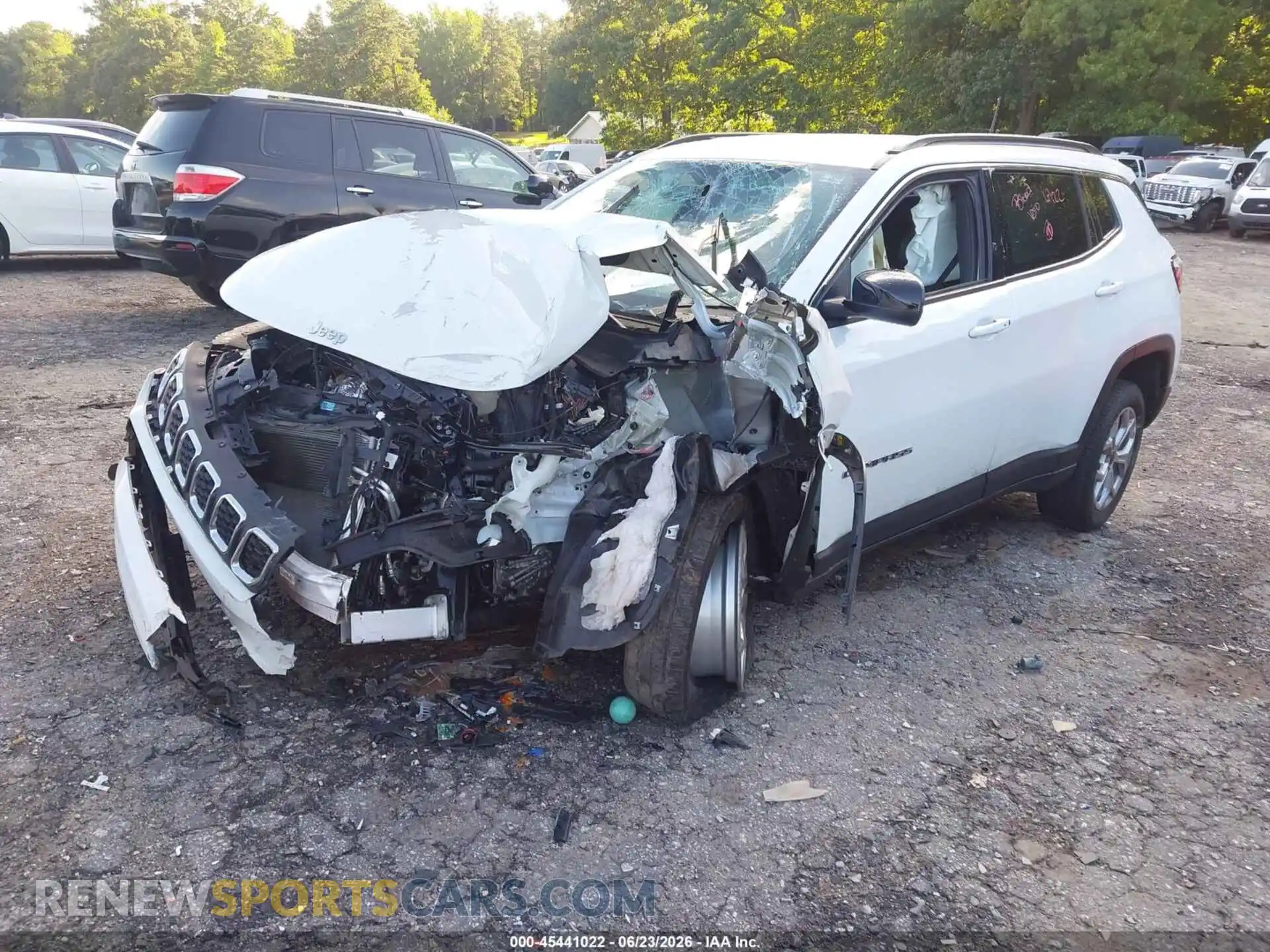2 Photograph of a damaged car 3C4NJDBN6ST609022 JEEP COMPASS 2025