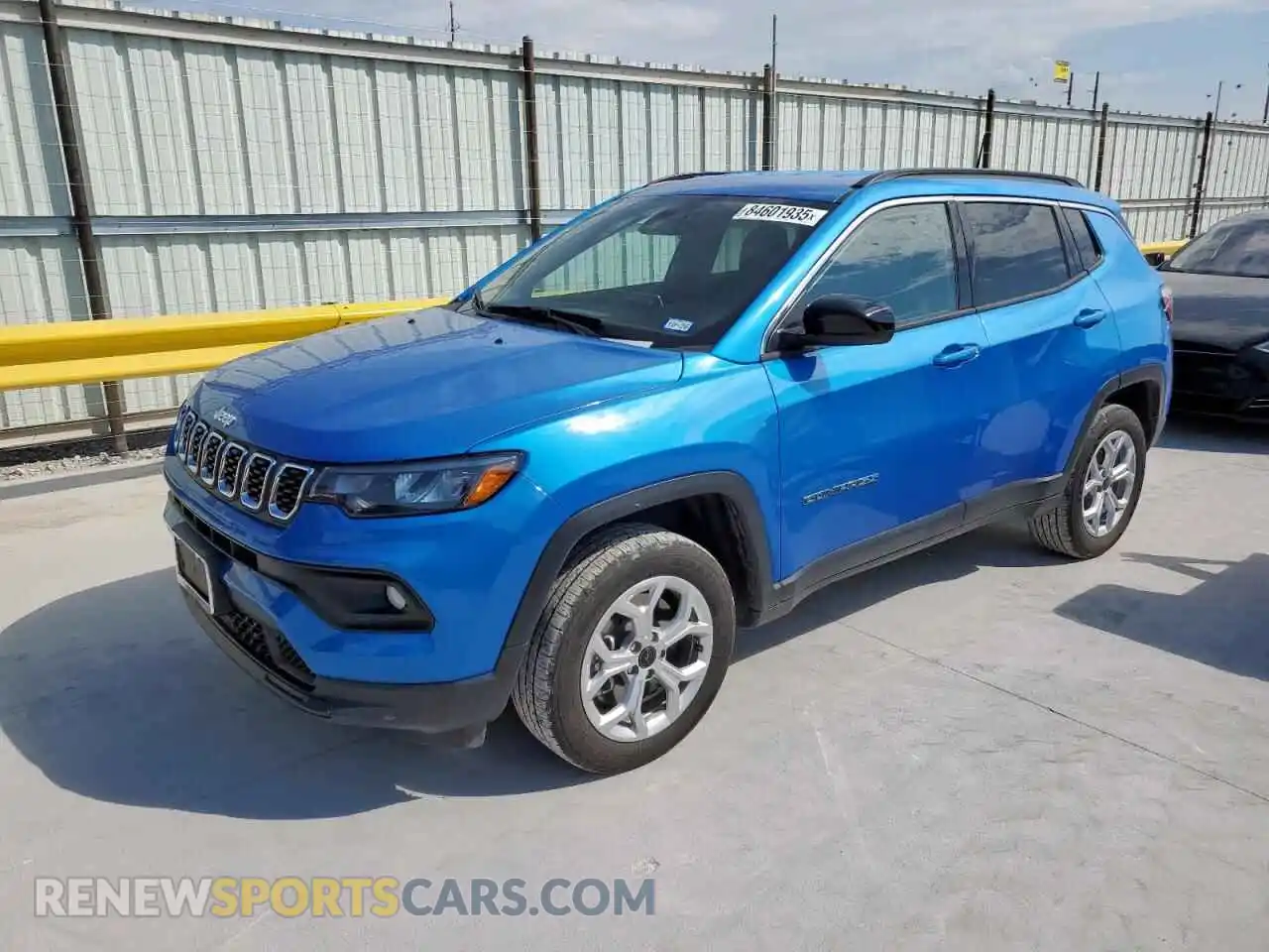1 Photograph of a damaged car 3C4NJDBN7ST526571 JEEP COMPASS 2025