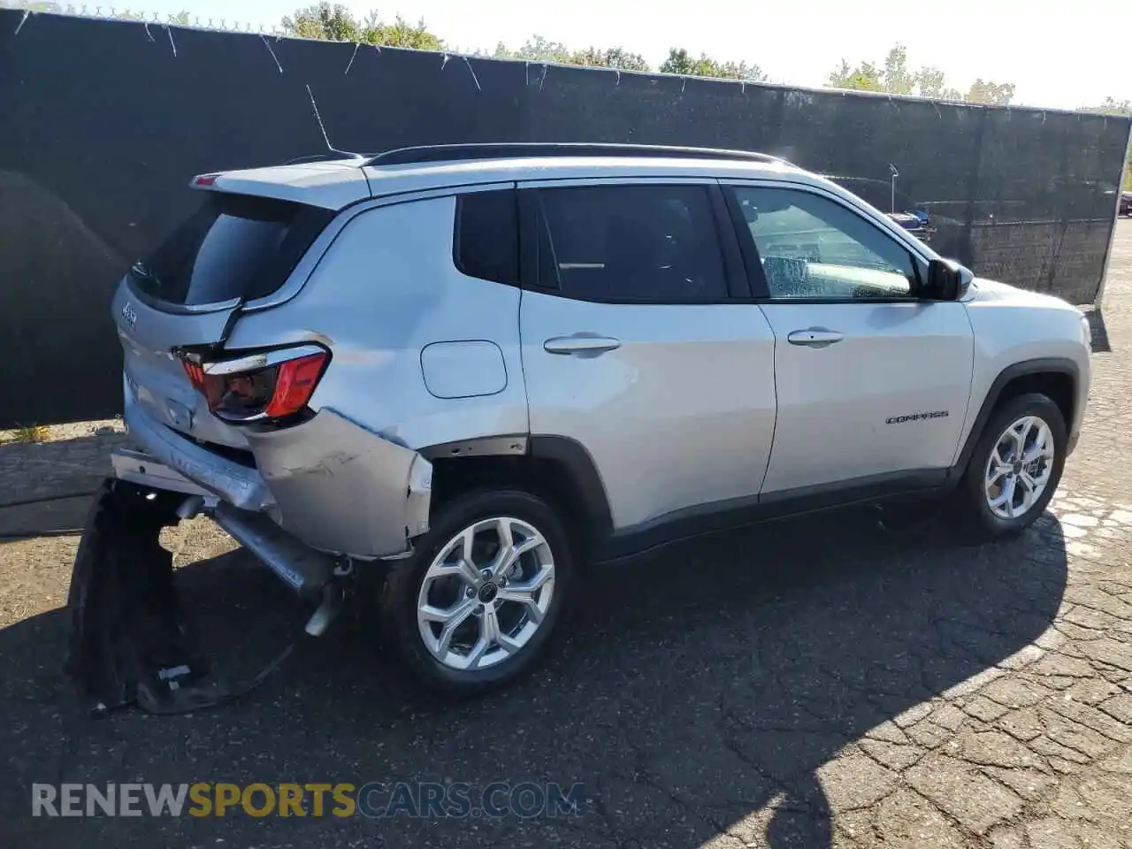 3 Photograph of a damaged car 3C4NJDBN8ST574645 JEEP COMPASS 2025
