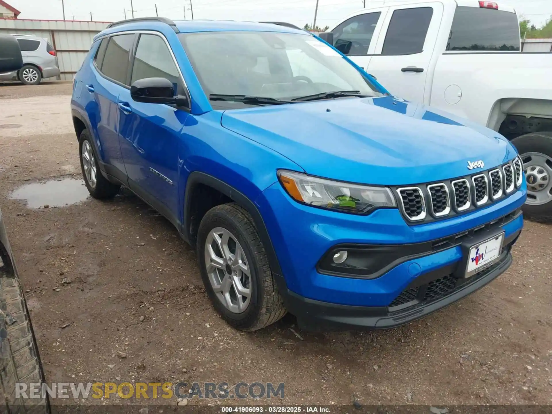 1 Photograph of a damaged car 3C4NJDBN8ST579912 JEEP COMPASS 2025