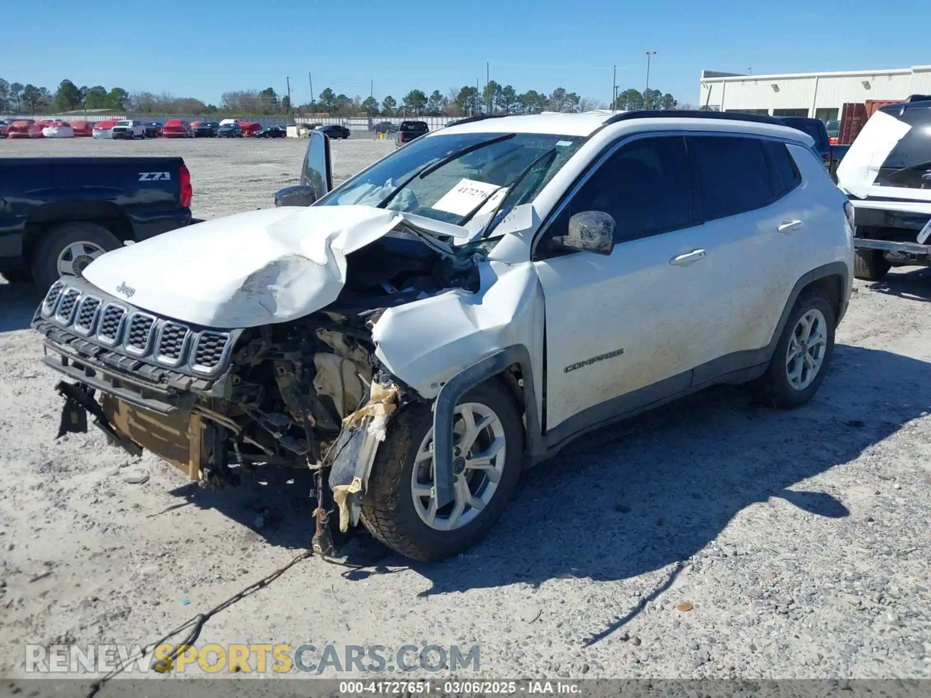 2 Photograph of a damaged car 3C4NJDBNXST520974 JEEP COMPASS 2025