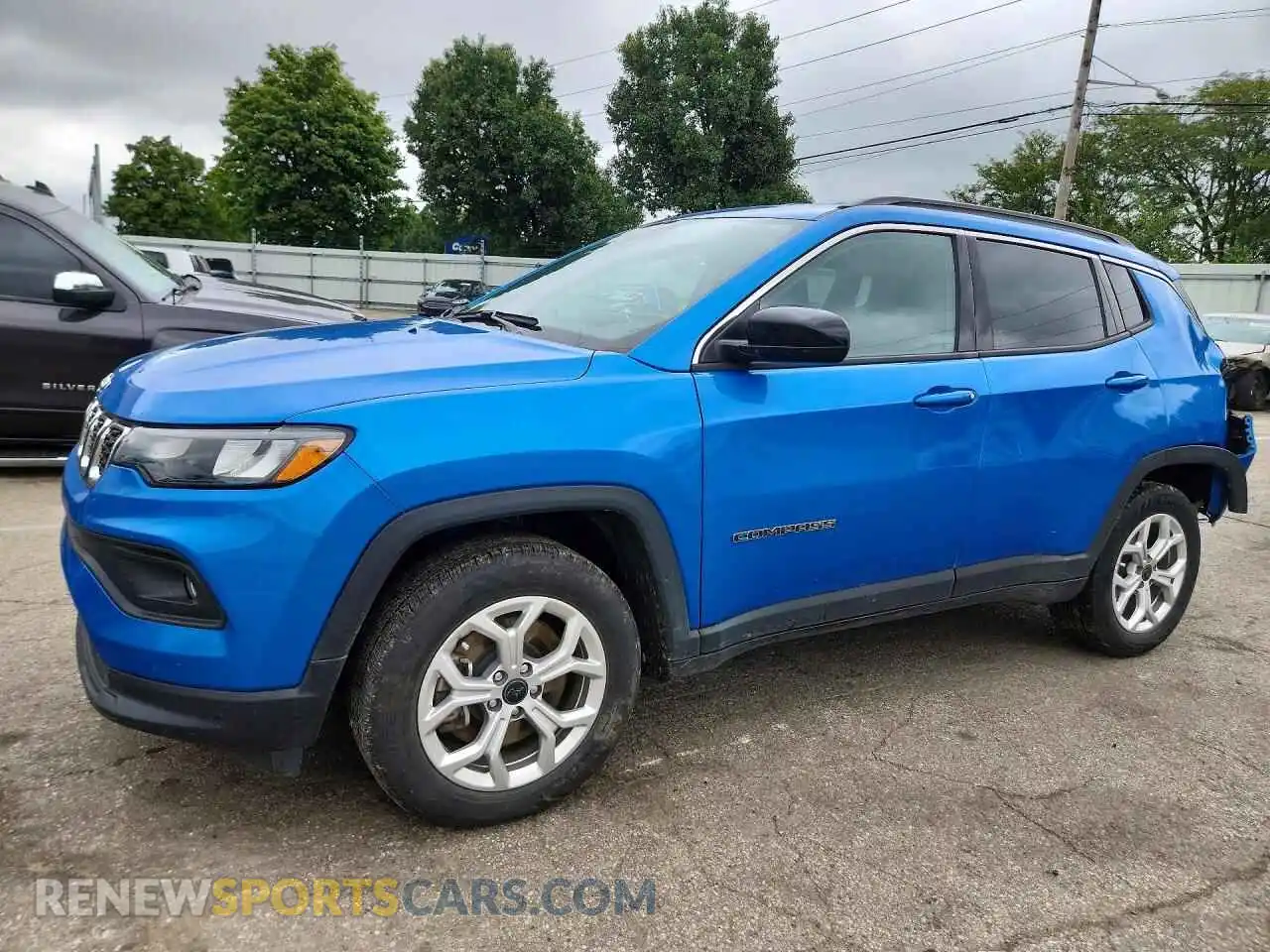 1 Photograph of a damaged car 3C4NJDBNXST534941 JEEP COMPASS 2025