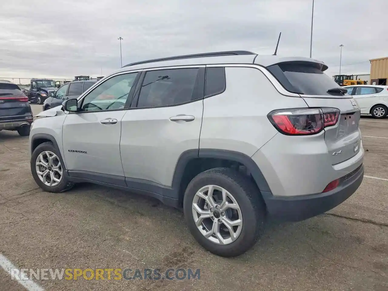 2 Photograph of a damaged car 3C4NJDBNXST591821 JEEP COMPASS 2025
