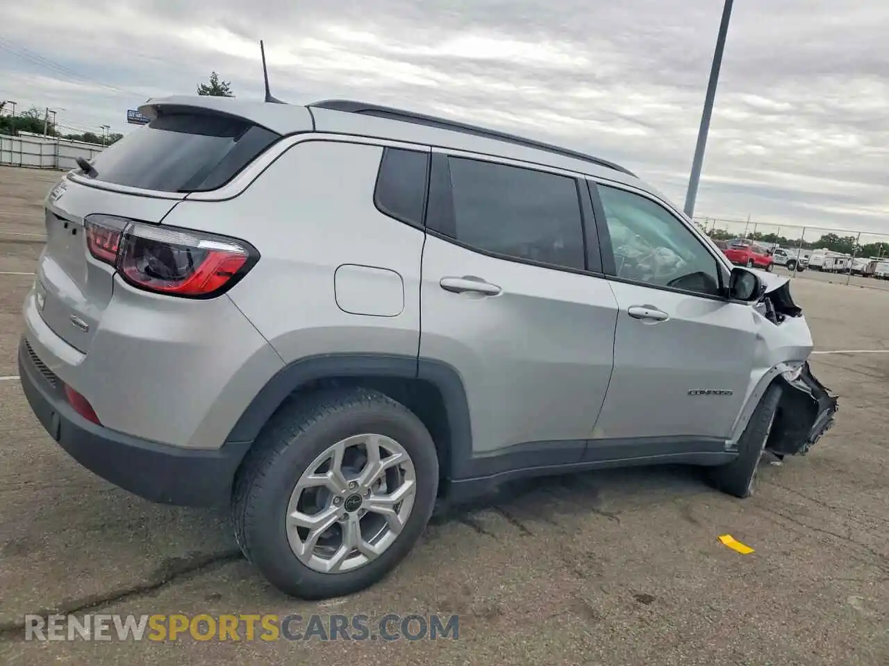 3 Photograph of a damaged car 3C4NJDBNXST591821 JEEP COMPASS 2025