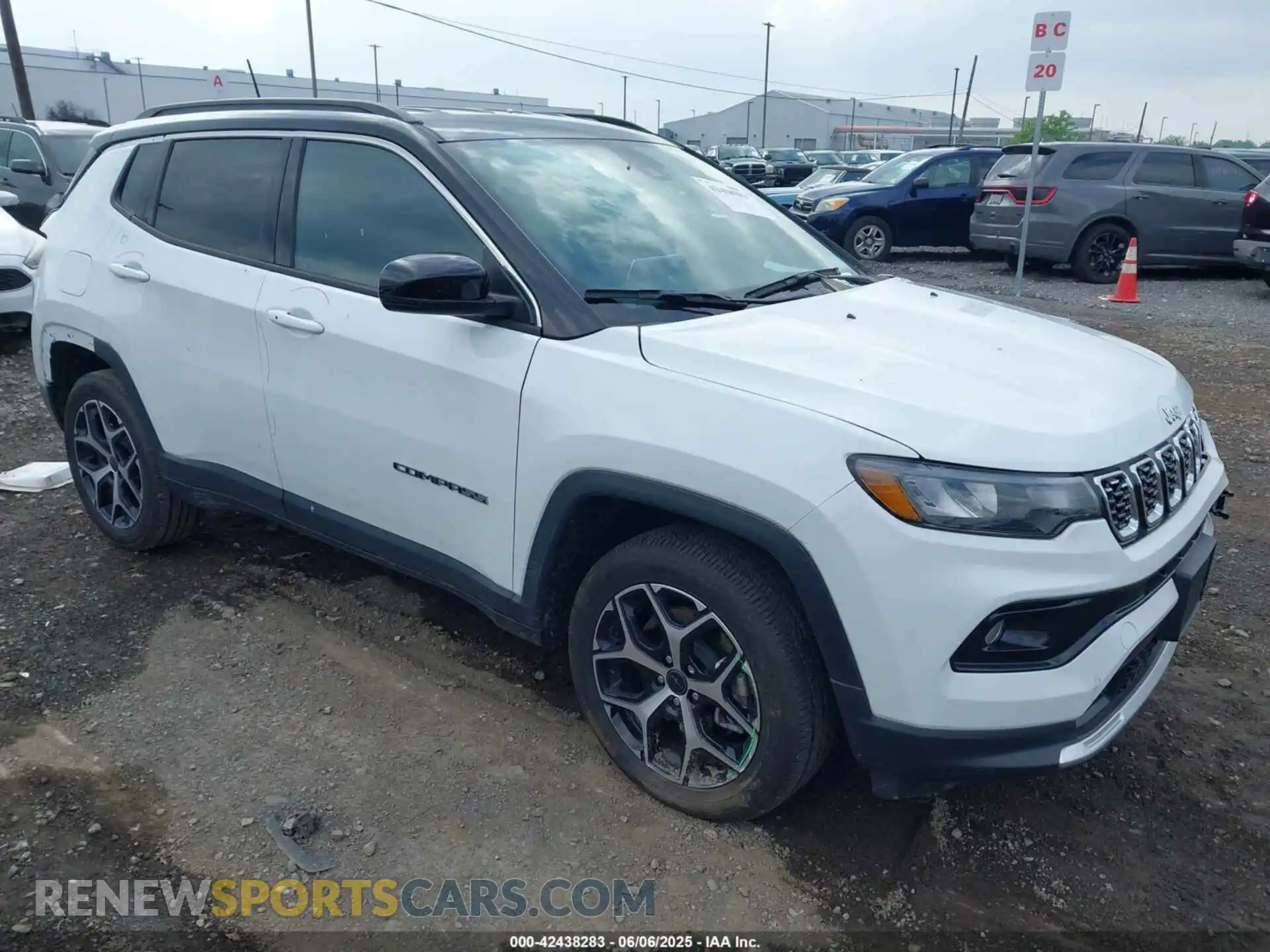 1 Фотография поврежденного автомобиля 3C4NJDCN0ST502532 JEEP COMPASS 2025