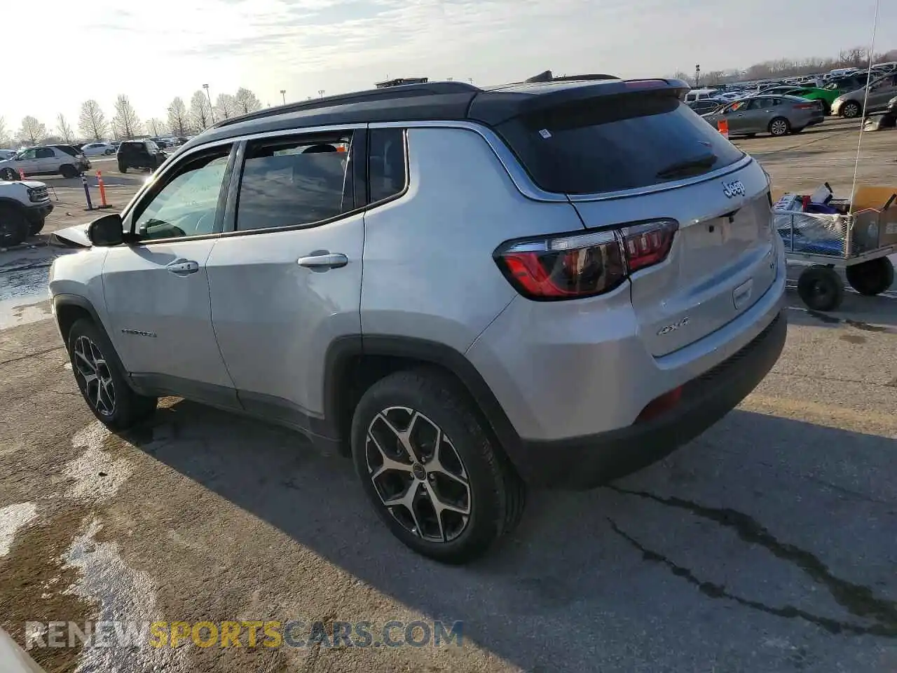 2 Photograph of a damaged car 3C4NJDCN0ST511361 JEEP COMPASS 2025